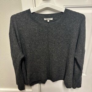 I’m great condition. Has bigger sleeves.